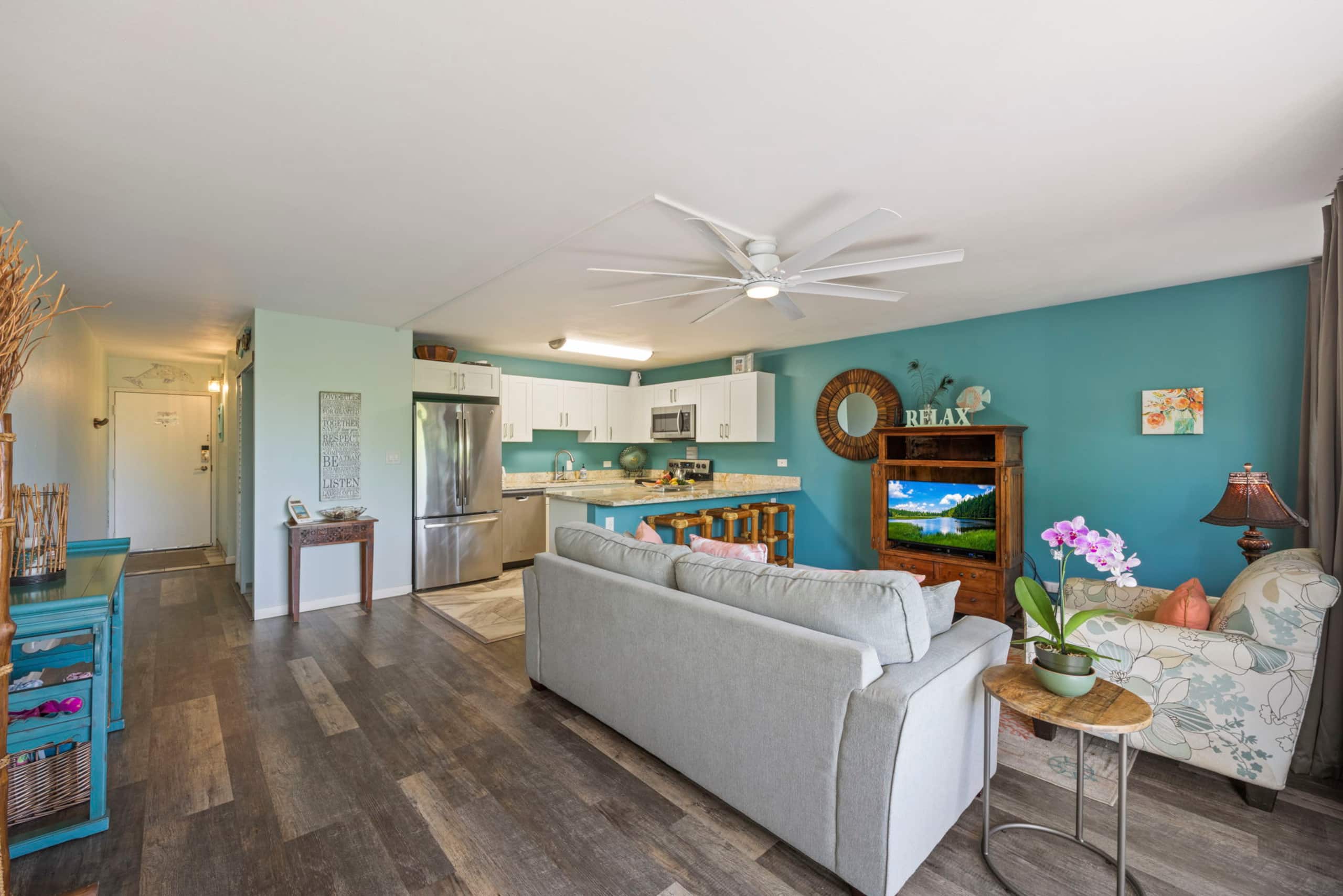 Condo in Kihei · ★4.74 · 1 bedroom · 2 beds · 1 bath - Image 8