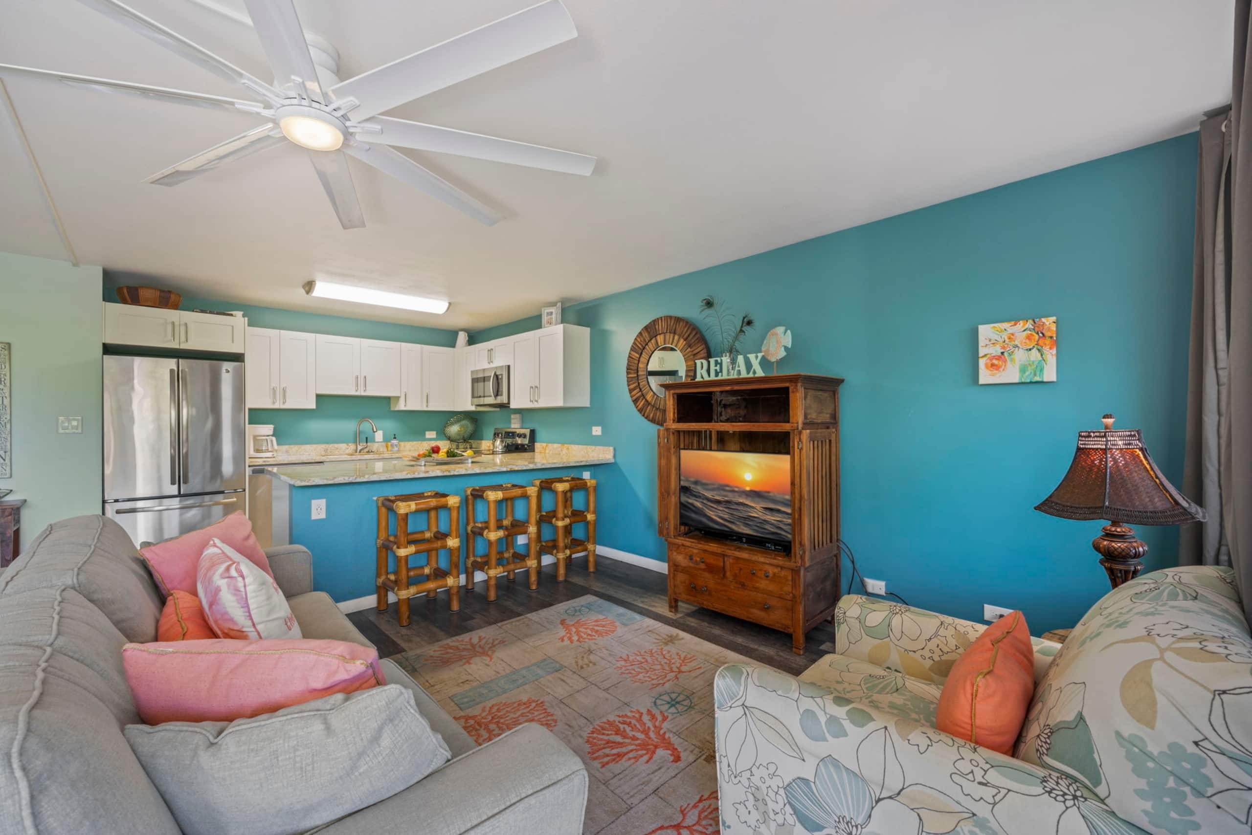 Condo in Kihei · ★4.74 · 1 bedroom · 2 beds · 1 bath - Image 7