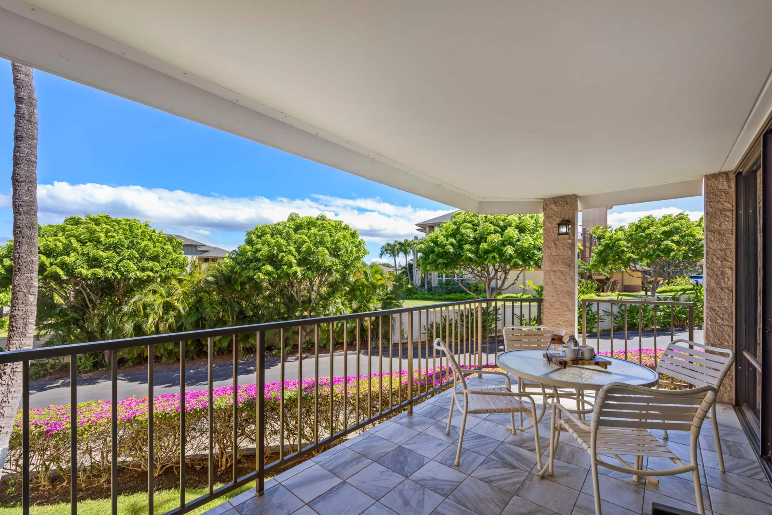 Condo in Kihei · ★4.74 · 1 bedroom · 2 beds · 1 bath - Image 1
