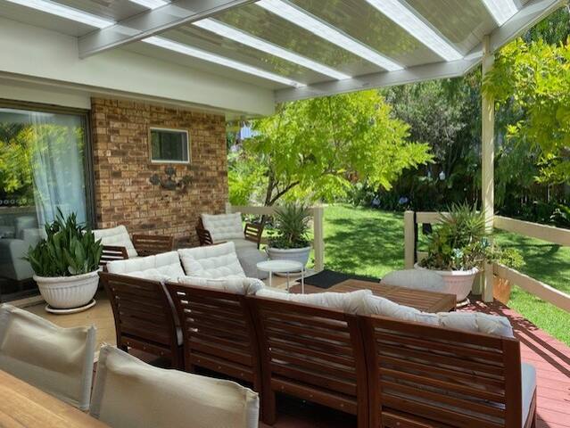 The Oceanic – Mimosas by the Sea gallery image 5