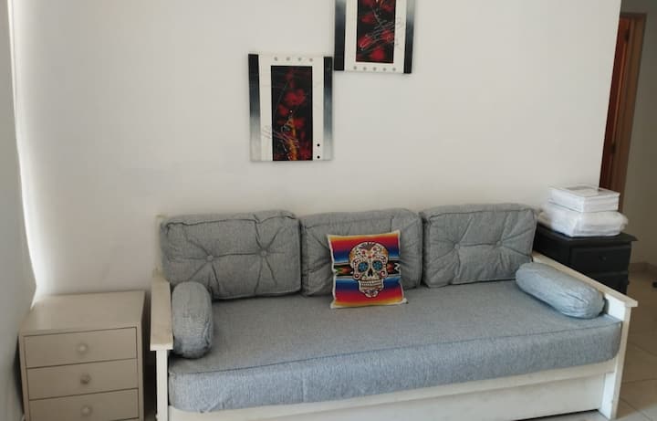 Departamento de 2 ambientes con 1 dormitorio y cochera en San Cristóbal