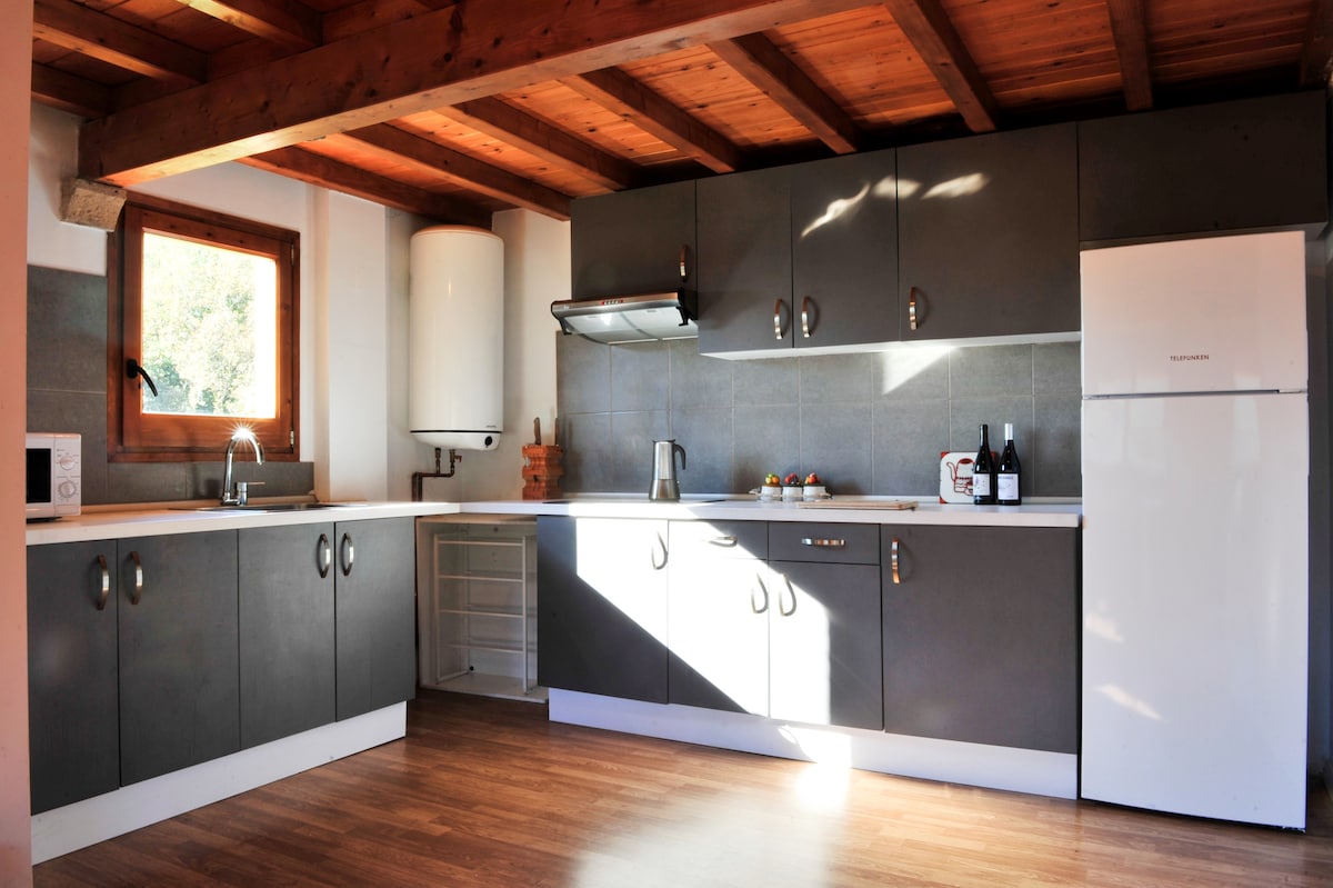 Top performing Airbnb: Unique natural place, Sallord in LLosa del Cavall. in Lleida