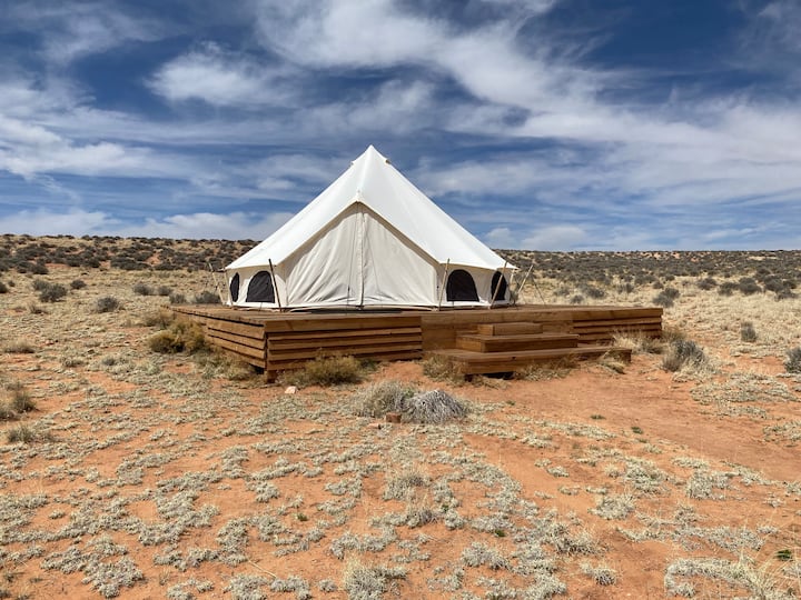 can tent LiteFighter OCP - Military Surplus Tactical Shelter Portal 5 Person SUV Truck:Tundra 2022 - Current Boutique Camping Phoenix Tent QUEEN:TR2x2-BLK8OZVC