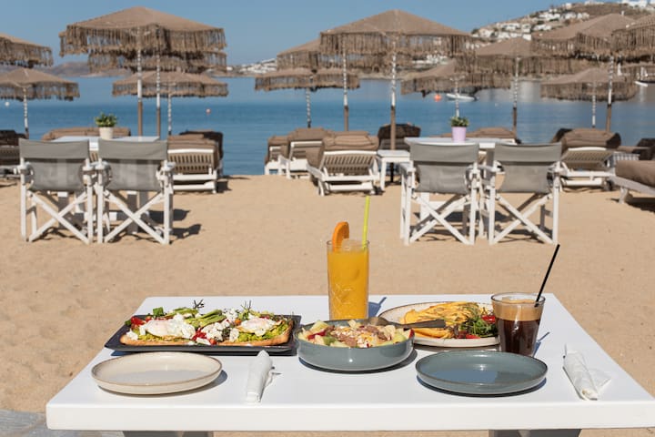 Dimitris, Marsoula, George & Nicola managed Airbnb listing 2