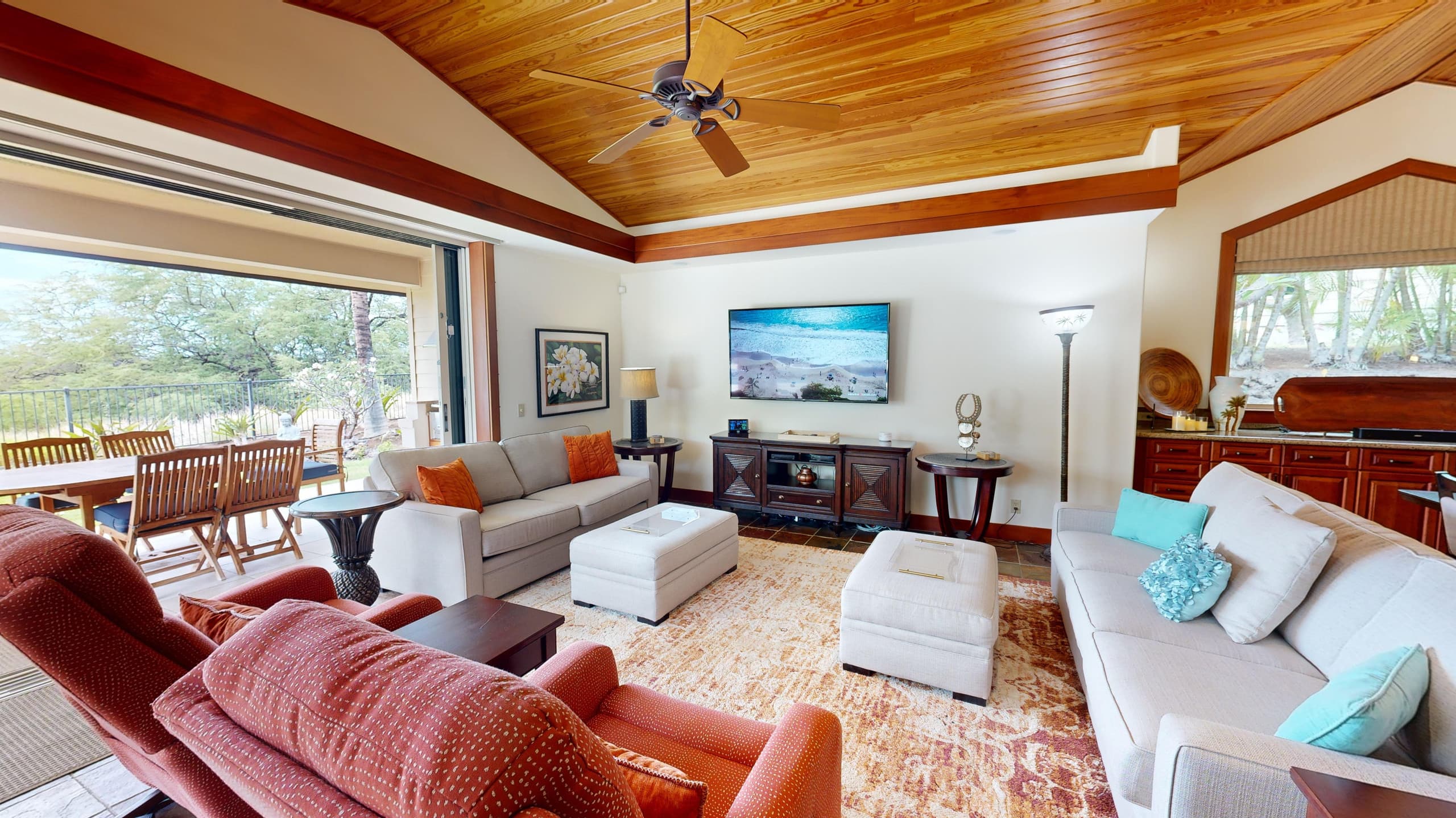 Home in Waimea · ★4.8 · 4 bedrooms · 8 beds · 3.5 baths - Image 2