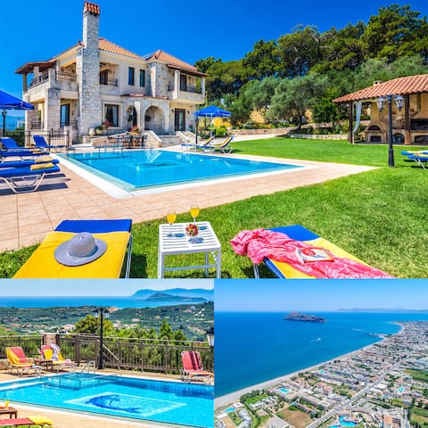 9-Bedroom Estate / 5' to Beach / 2 Pools / Gym