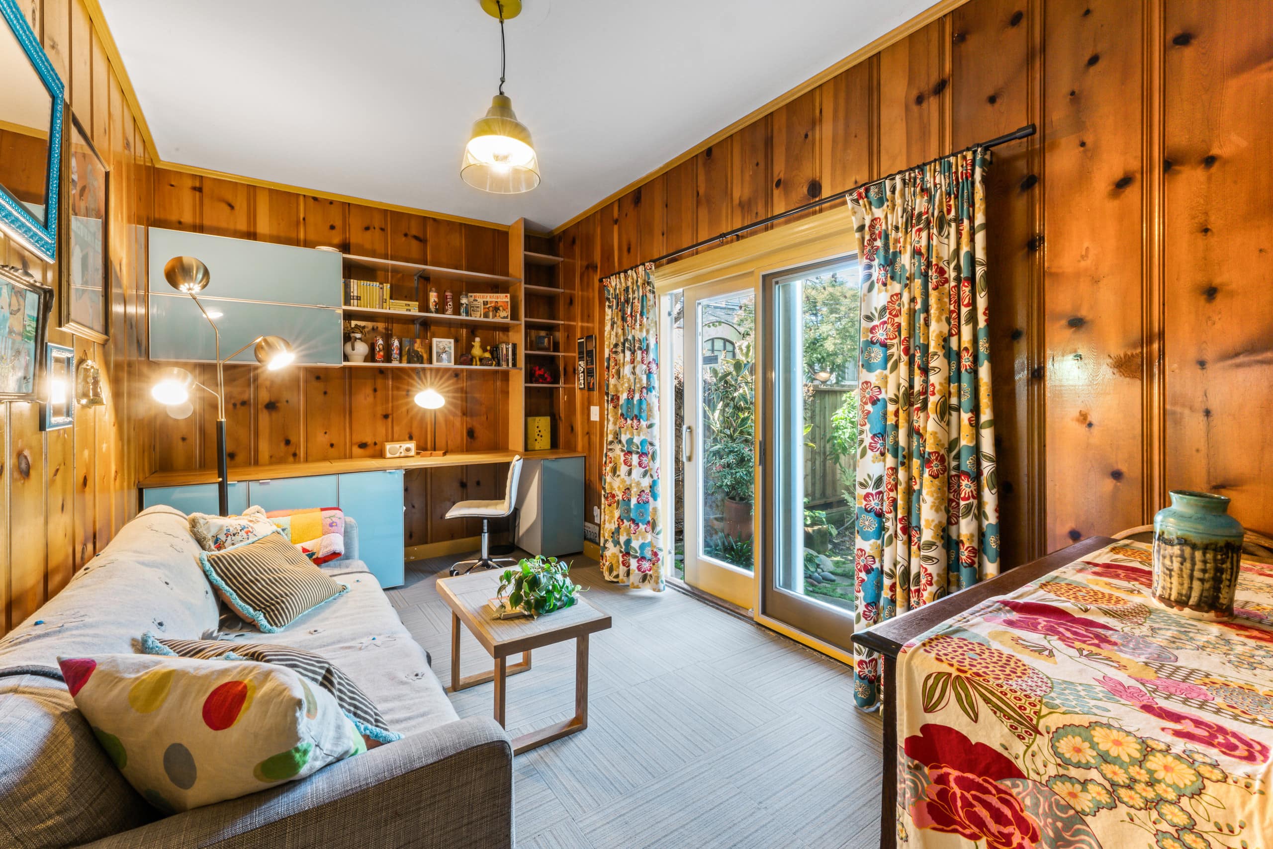 Stylish Garden Suite with a  dash of Vintage - Image 1