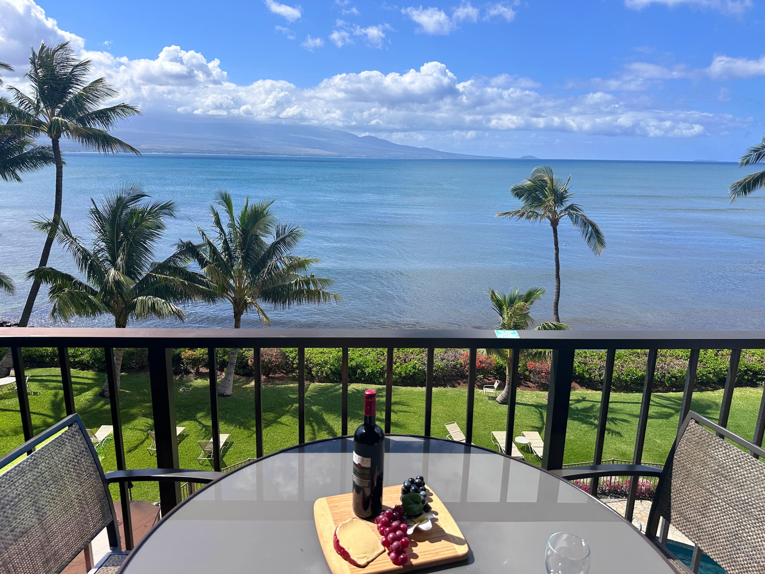 Condo in Wailuku · ★4.72 · 2 bedrooms · 2 beds · 2 baths - Image 23