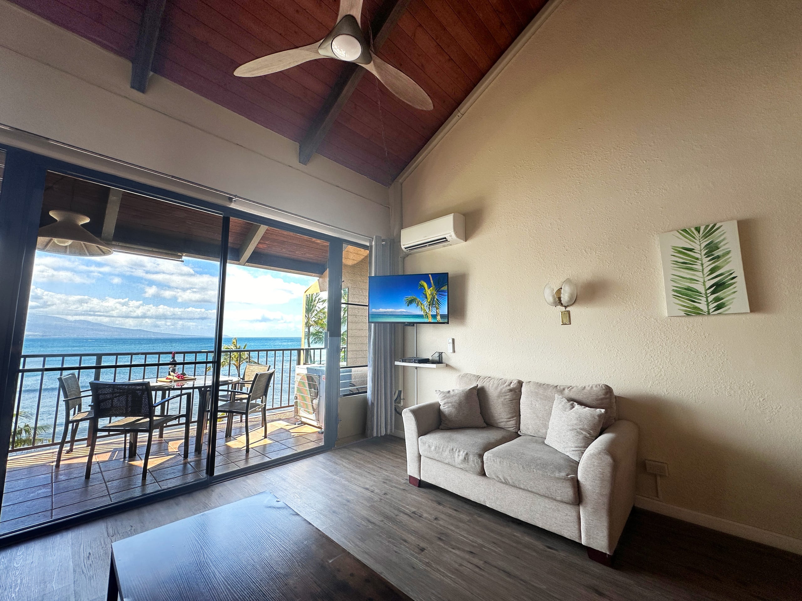 Condo in Wailuku · ★4.72 · 2 bedrooms · 2 beds · 2 baths - Image 3