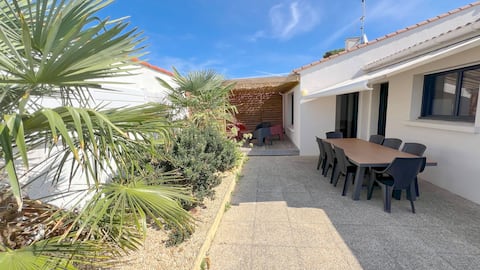 Comfortable Vacation Home in the Village Center