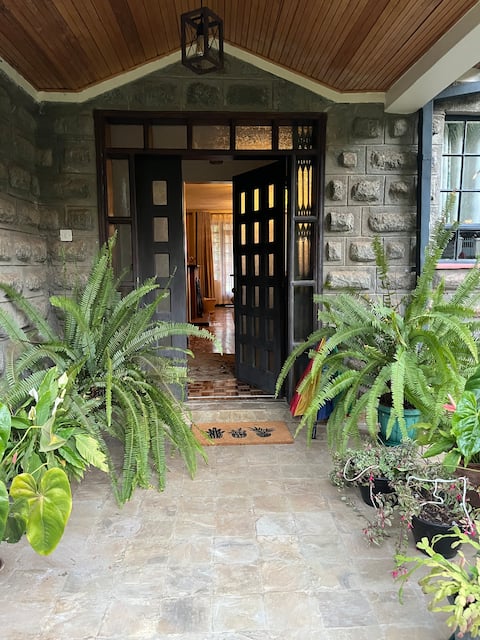 Kararan - spacious and relaxing country living.