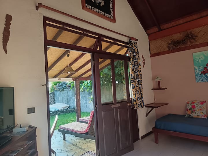 obývacia izba s prístupom na terasu