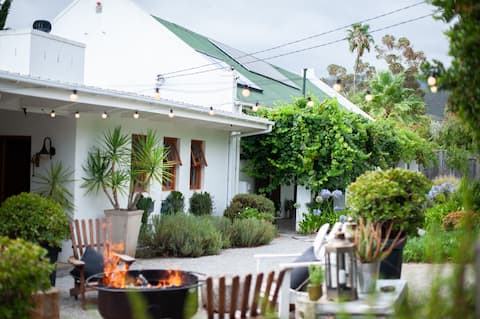 Farmhouse in Robertson