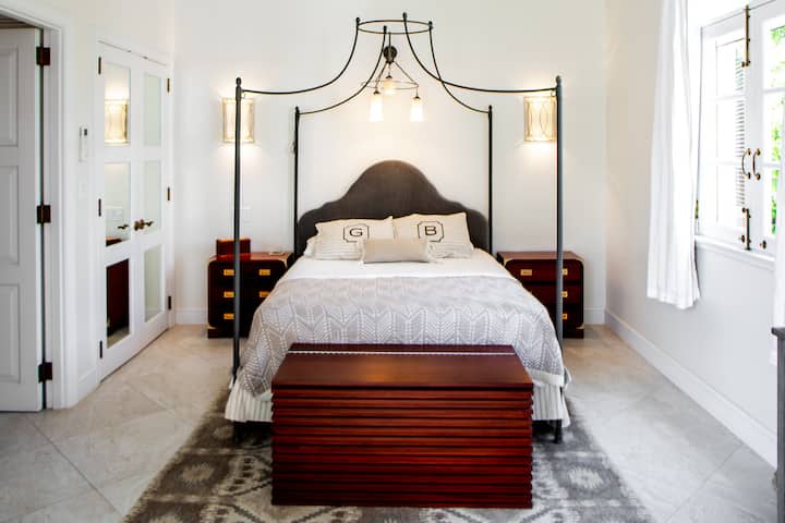 საძინებელი 4