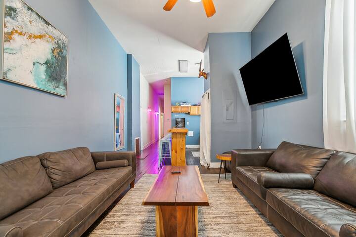 Large Bywater Bar House gallery image 5