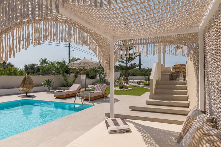 Villa Eva By Milos Concierge gallery image 2