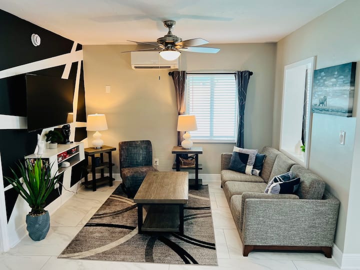#6 Heated Pool, Private Patio & Grill, 1br+sunroom - Fort Lauderdale-Hollywood Airport (FLL)