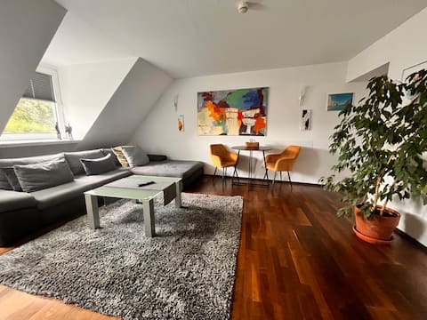 Leistungsstarkes Airbnb: 78 m² meters, 3 room - flat, 2 bathrooms in Dortmund