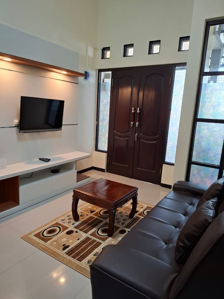 Homestay Muslim Al Husna - Malang