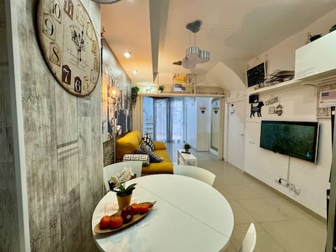 Propiedad de Airbnb exitosa: BADAROSA House10min to BARCELONA City&NearTo BEACH en Badalona