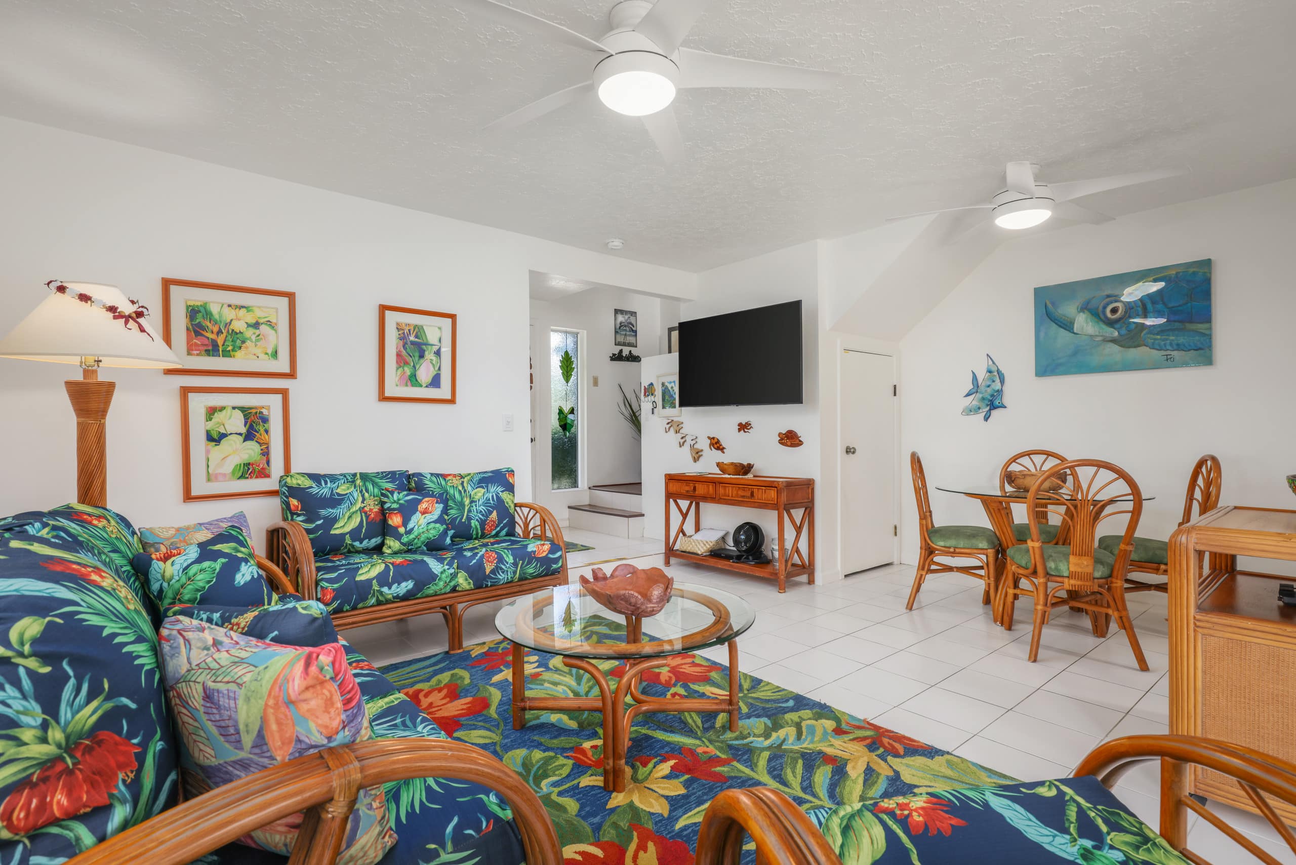 Townhouse in Kailua-Kona · ★4.68 · 2 bedrooms · 3 beds · 2 private baths - Image 2