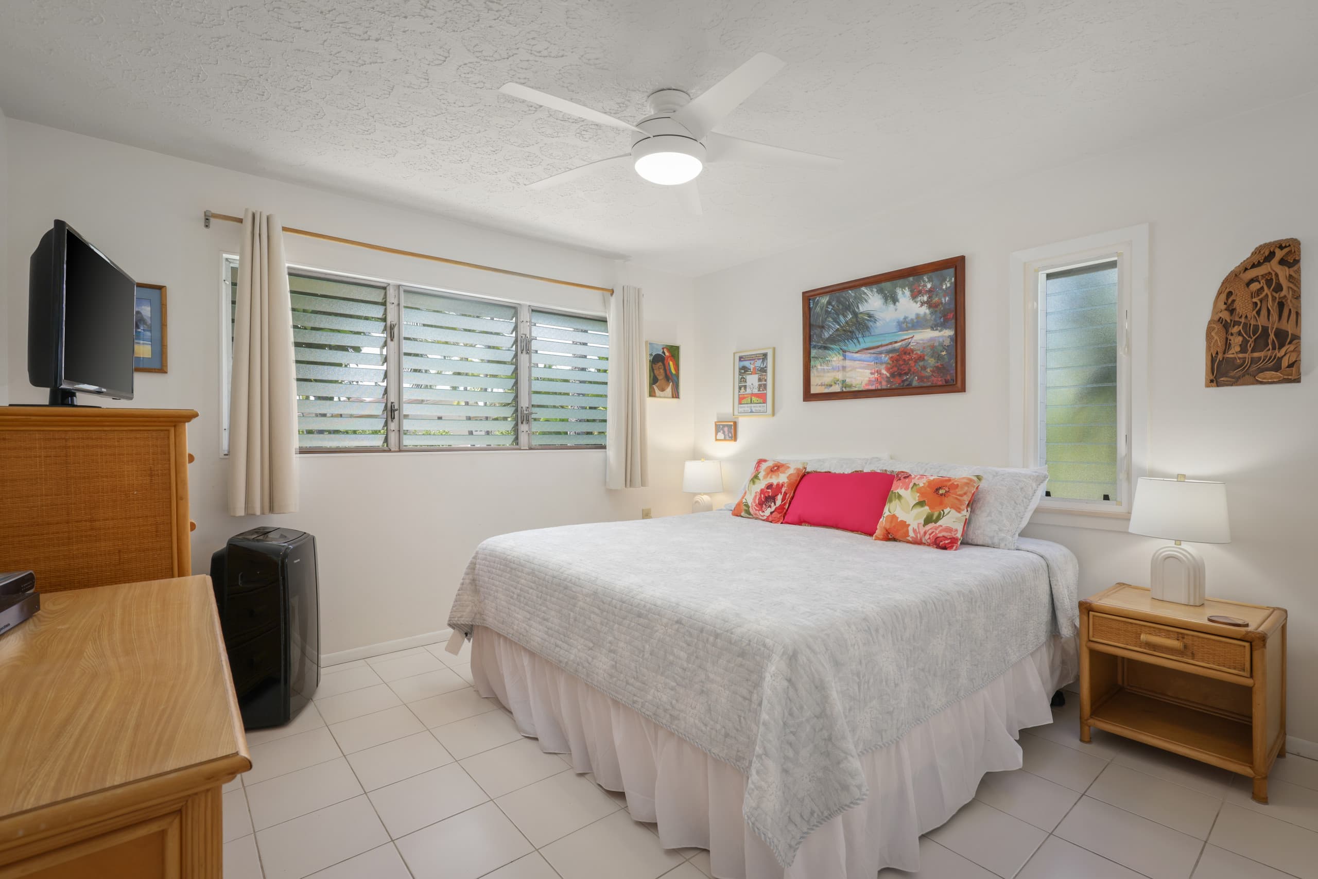 Townhouse in Kailua-Kona · ★4.68 · 2 bedrooms · 3 beds · 2 private baths - Image 10