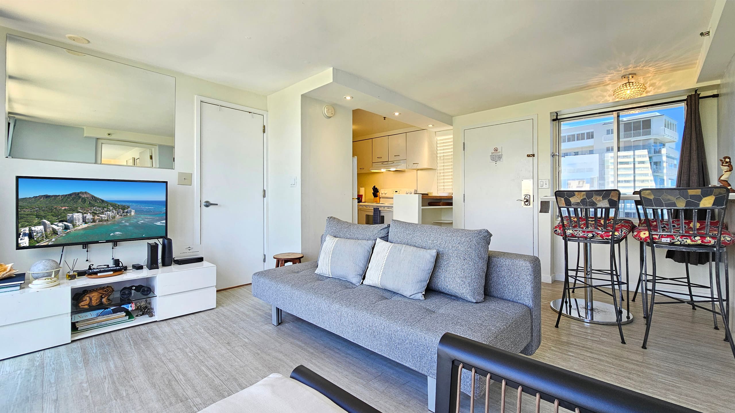 DHBH 1202 1 Bedroom Retreat with Stunning Views - Image 4