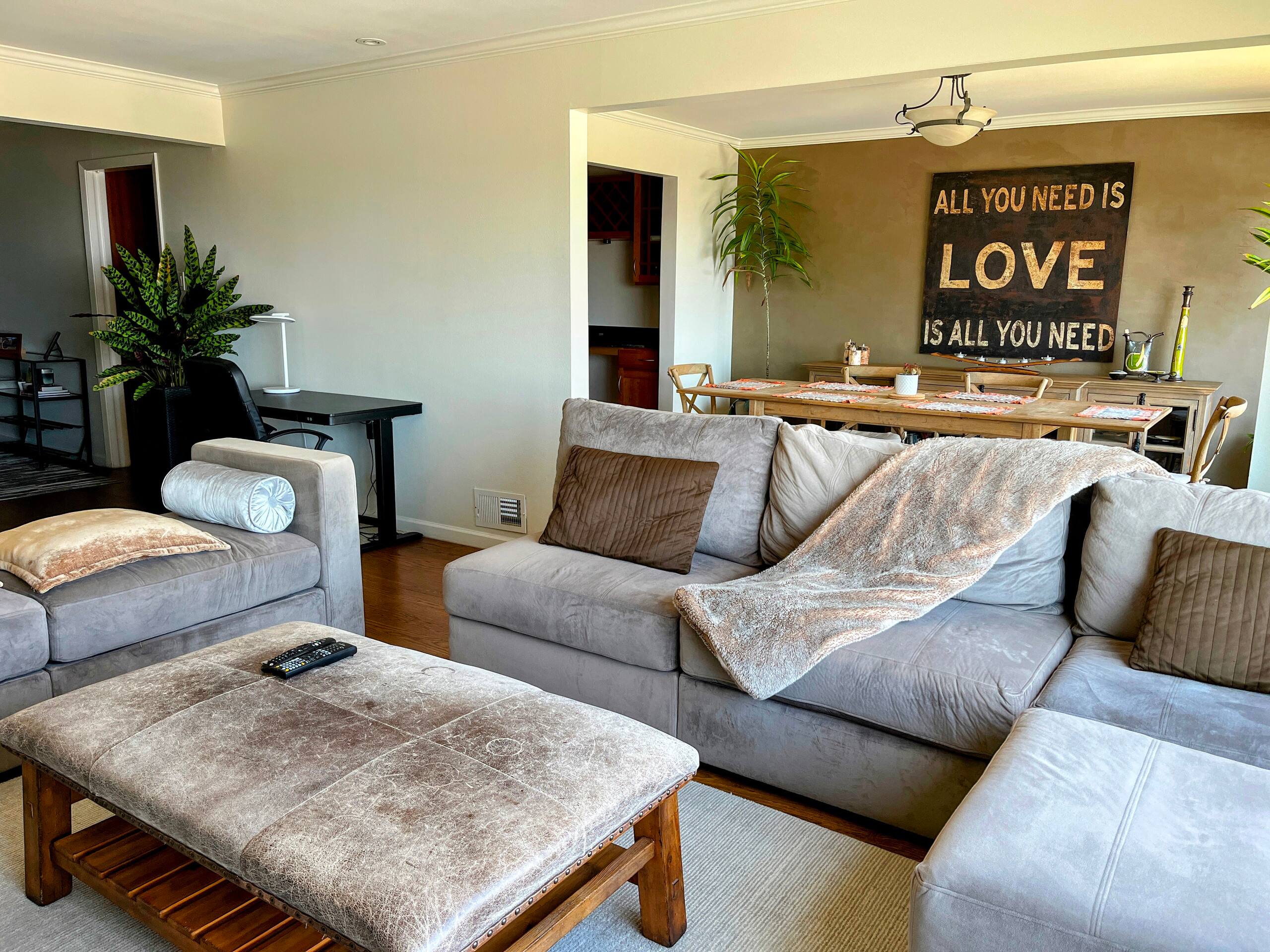 Condo in San Francisco · ★4.94 · 3 bedrooms · 3 beds · 2 baths - Image 4