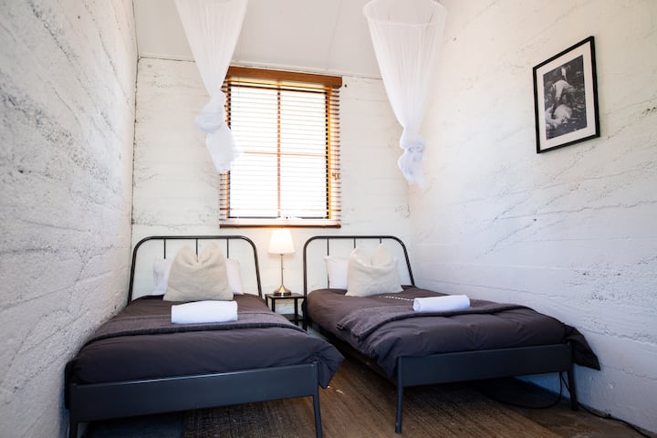 საძინებელი 3