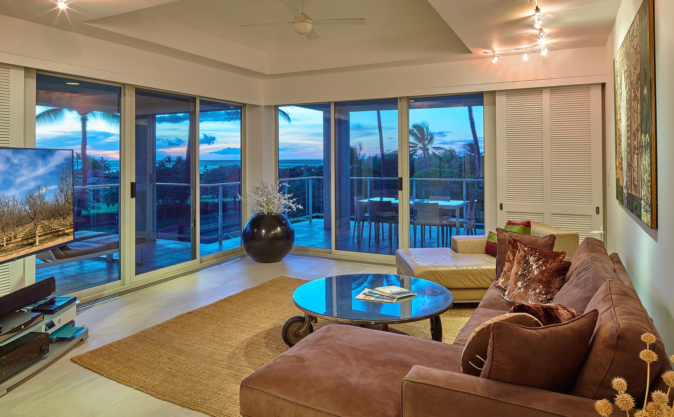 Vista Waikoloa A301 Oceanview Condo, Bright, Chic - Photo 3