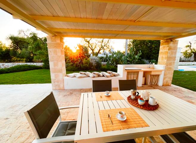 Trullo Al Guappo d’Oro; w private pool in OSTUNI gallery image 5