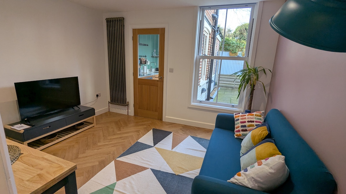 Wonderful flat close to city