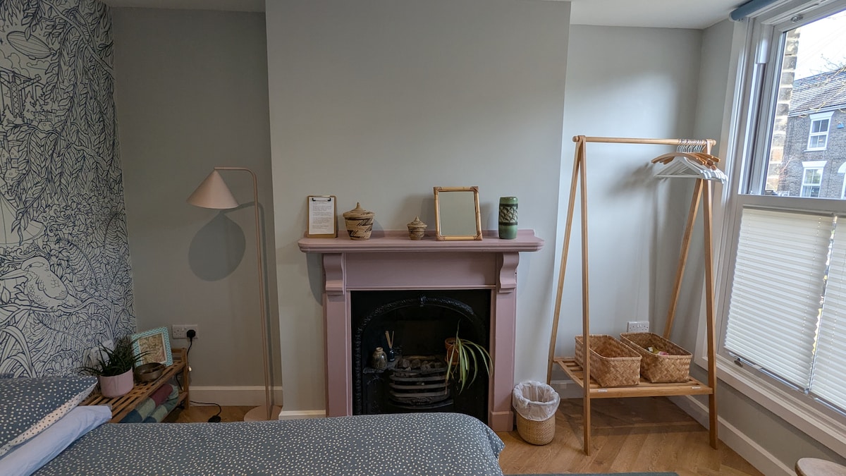 Wonderful flat close to city