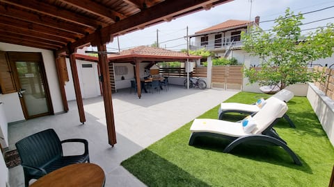 Artemis Villa in Asprovalta