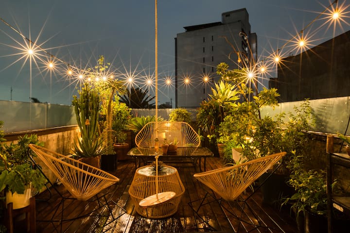 Amplio depa con hermosa terraza para 6 en la Roma gallery image 3