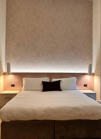 Renascentia Apartment One gallery image 3