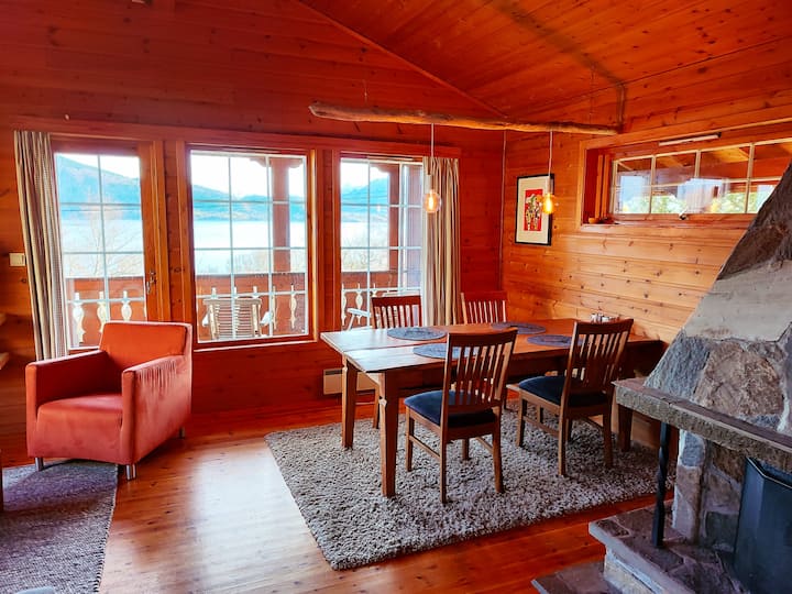 Cosy Chalet, 100m2  With Fjordview - Vestland