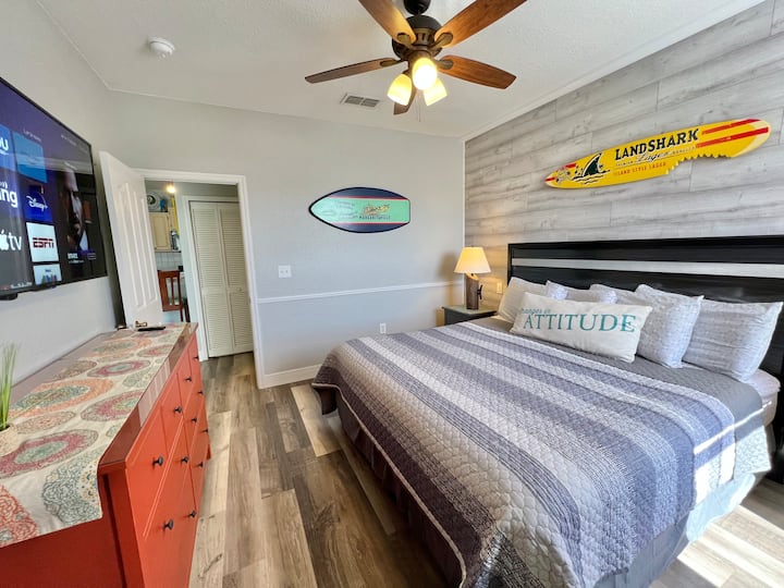 65英寸平板Roku电视