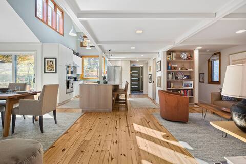 Stunning “Zen” Home with Gardens & Pond near DC