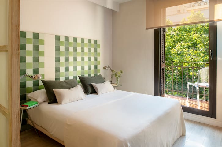 Designer Apartment by Eric Vökel Sagrada Familia