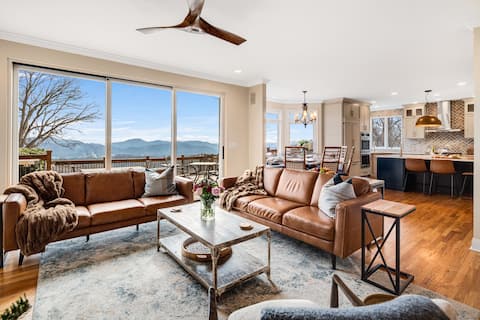 Top Airbnb: Secluded MtnTop Luxe-Spectacular Views-Hotub-FrPit in Asheville