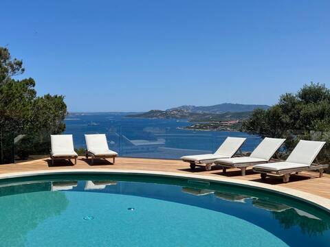 Top view Villa in Porto Rafael