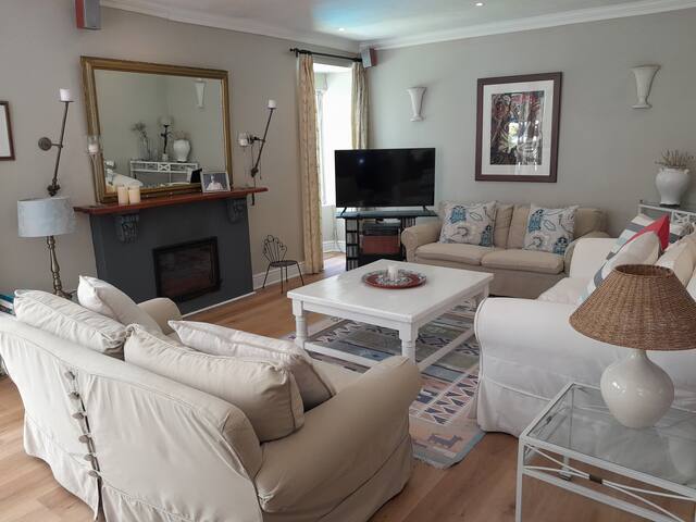 Cape Town Welcomes You gallery image 4