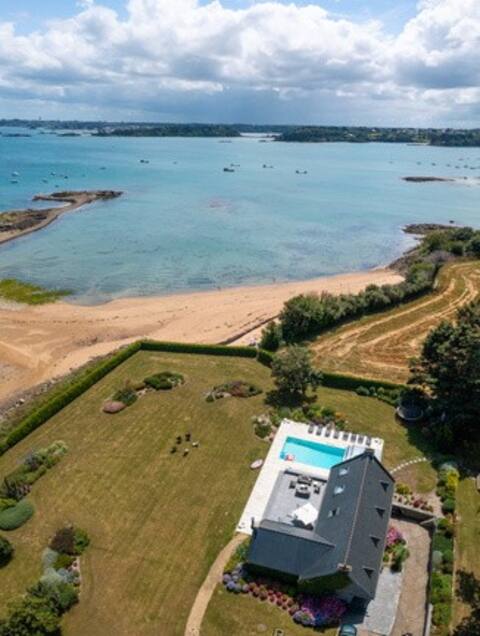 Villa Design de Luxe, Bréhat View, Heated Swimming Pool