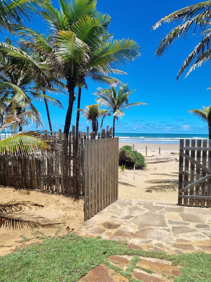 Sea View! Cozy beachfront house