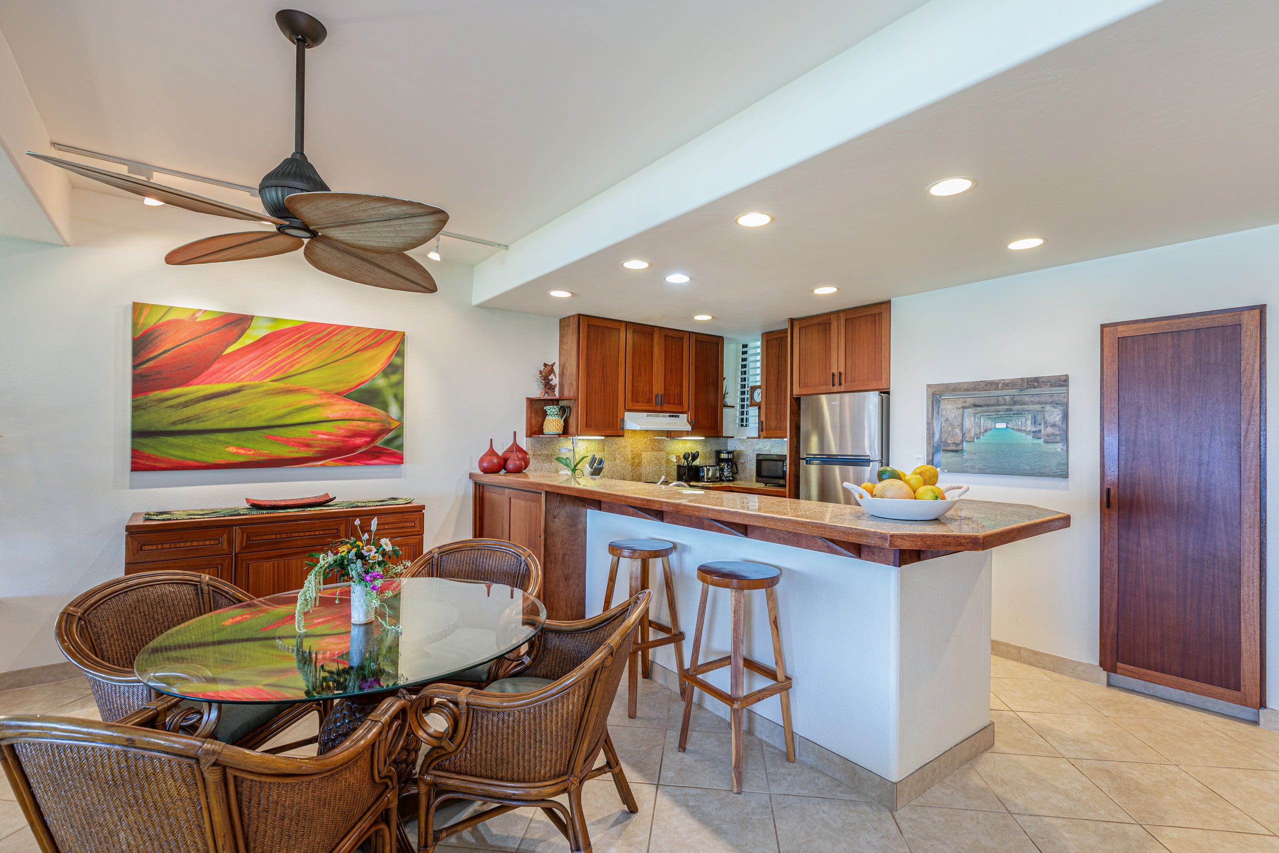 Condo in Princeville · ★4.96 · 2 bedrooms · 4 beds · 2 baths - Image 9