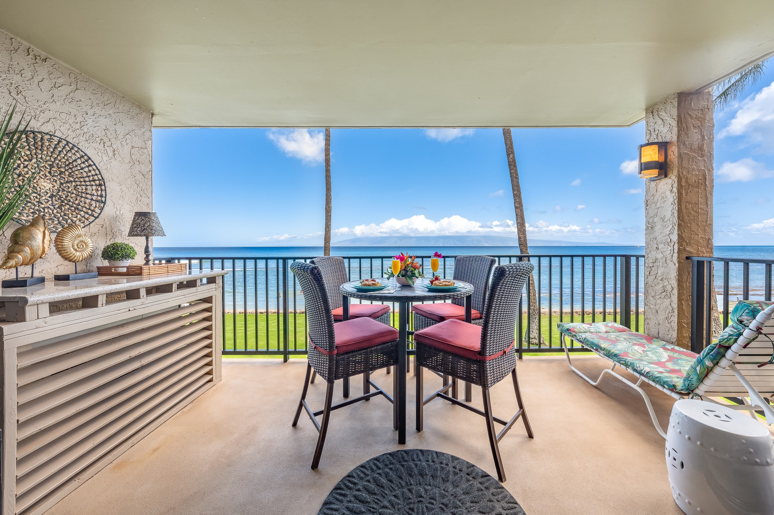 Condo in Lahaina · ★4.97 · 1 bedroom · 1 bed · 1 bath - Image 27