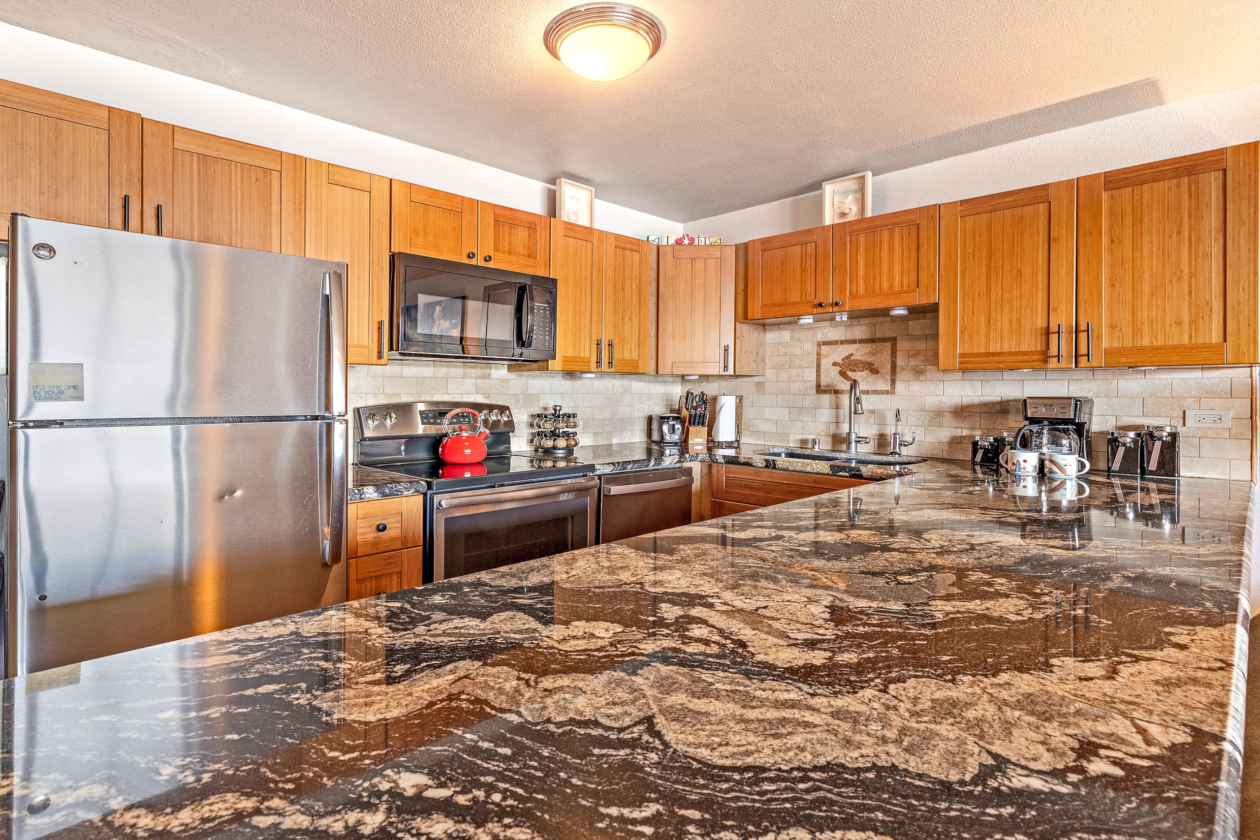 Condo in Wailuku · ★4.71 · 1 bedroom · 3 beds · 1 bath - Image 11
