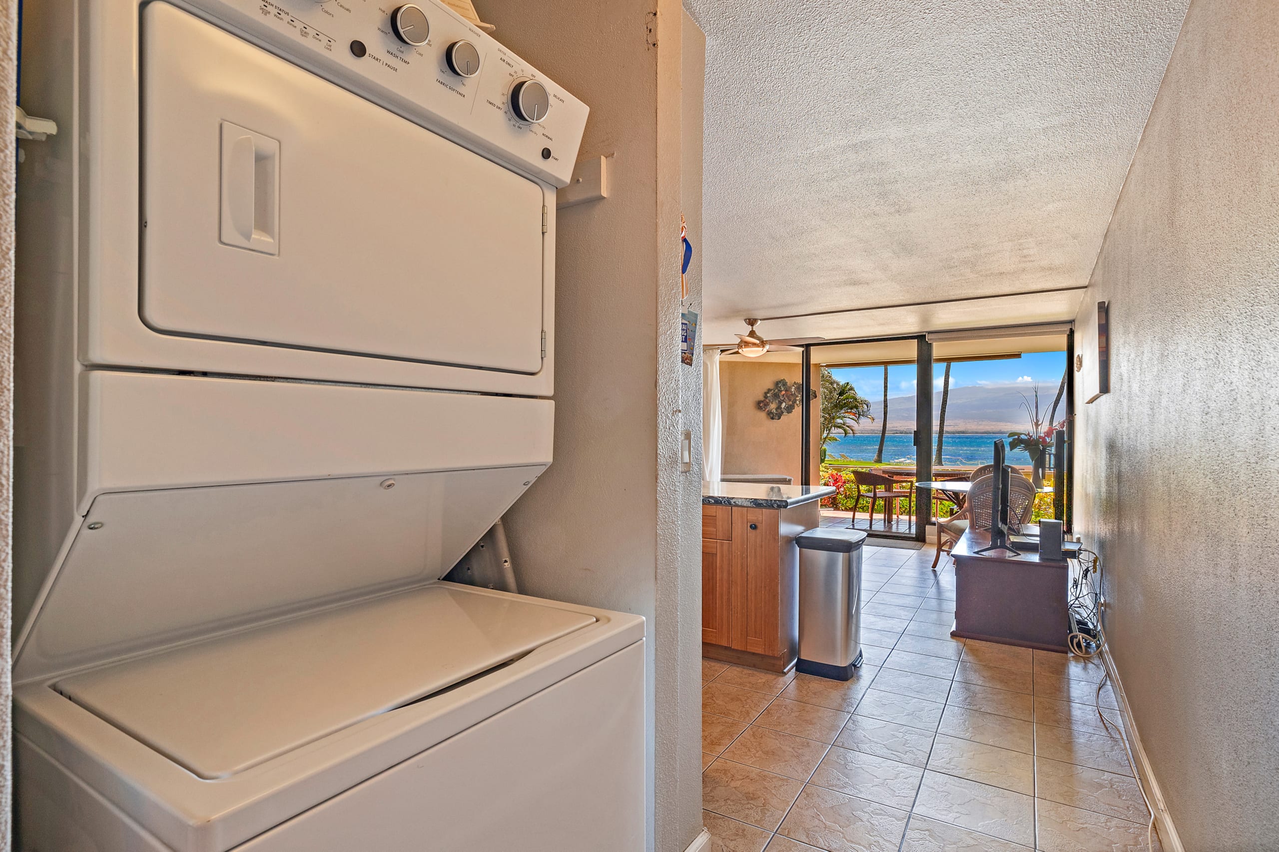 Condo in Wailuku · ★4.71 · 1 bedroom · 3 beds · 1 bath - Image 19