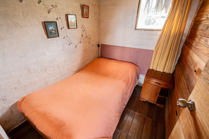 غرفة النوم 2